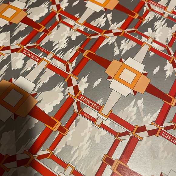 - Hermes wrapping paper pre-cut sheets - Picture 10 of 12